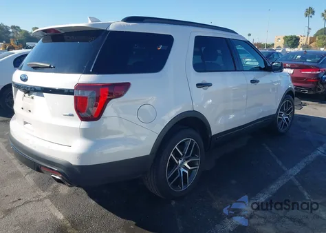 2017 Ford Explorer Sport z USA, uszkodzony, nr VIN 1FM5K8GTXHGD55268